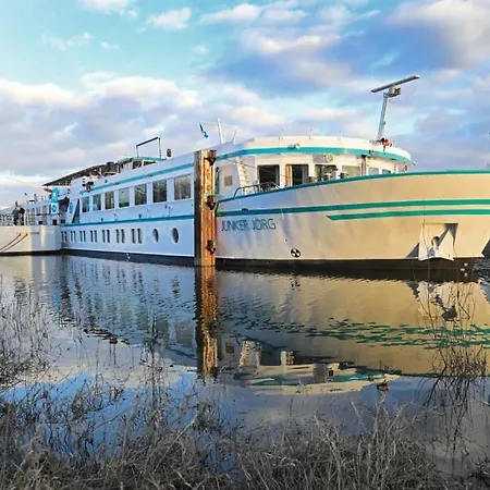 Hotelschiff Junker Jorg * Hannover